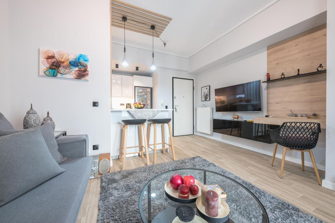 Comfy And Modern Apartment Ateny Zewnętrze zdjęcie