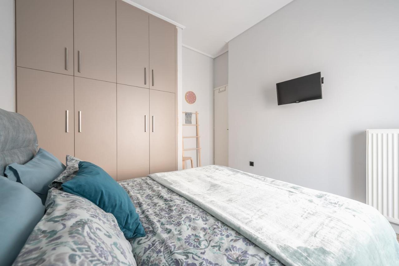 Comfy And Modern Apartment Ateny Zewnętrze zdjęcie